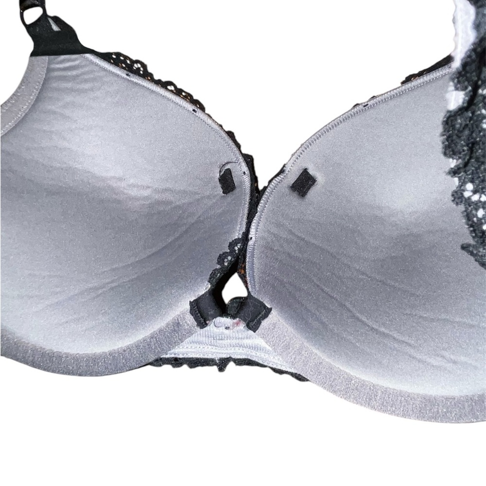 Torrid black lace bra - Picture 3 of 4
